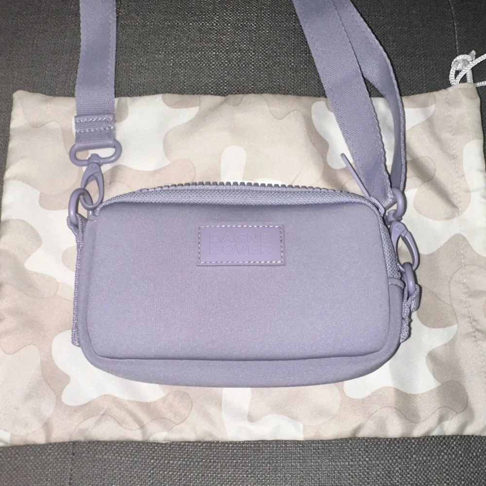Dagne Dover Lilac Crossbody Camera Bag